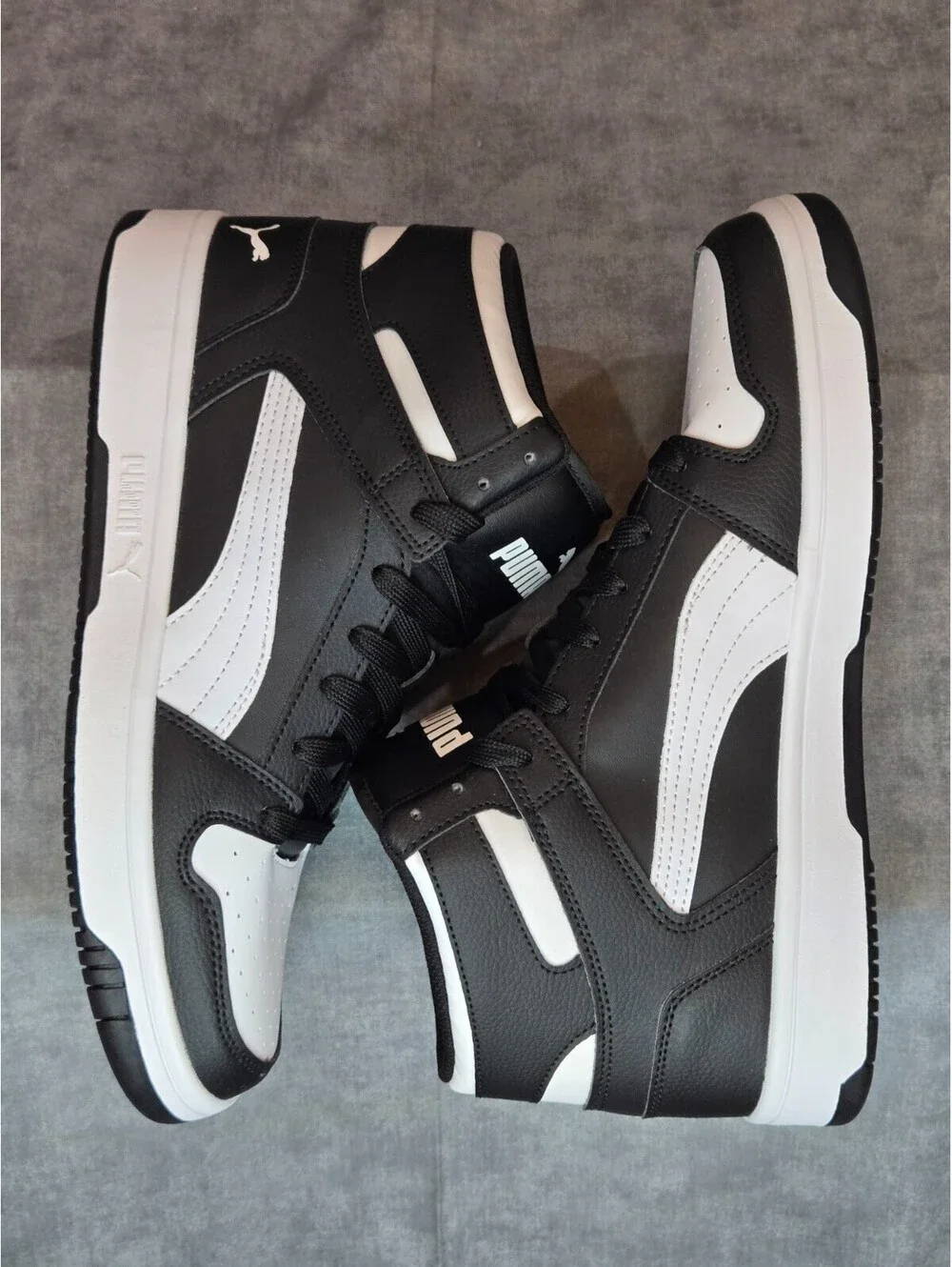 PUMA Rebound LayUp SL - Black / White (369573-01) Men's 10.5 BRAND NEW IN BOX